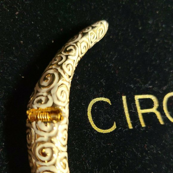 Ciro Gold Tone and Bone Enamel Scroll Collar Choker Necklace NEW - Picture 6 of 7